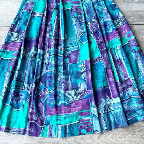 Vintage Bellessa Abstract Print Midi Maxi Skirt Made in Canada - Picture 4 of 14